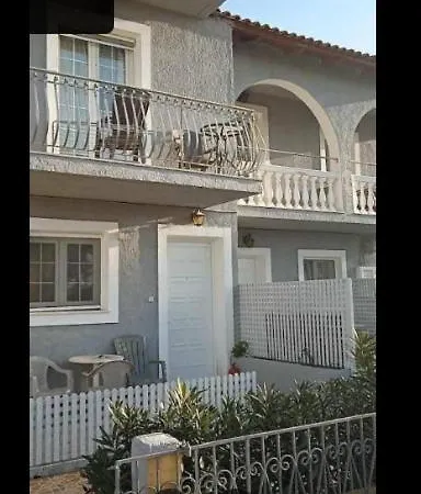 Ionian Lux Apts Frühstückspension